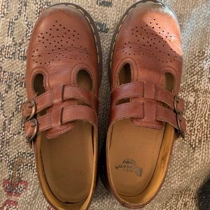 MARY JANE DR MARTENS